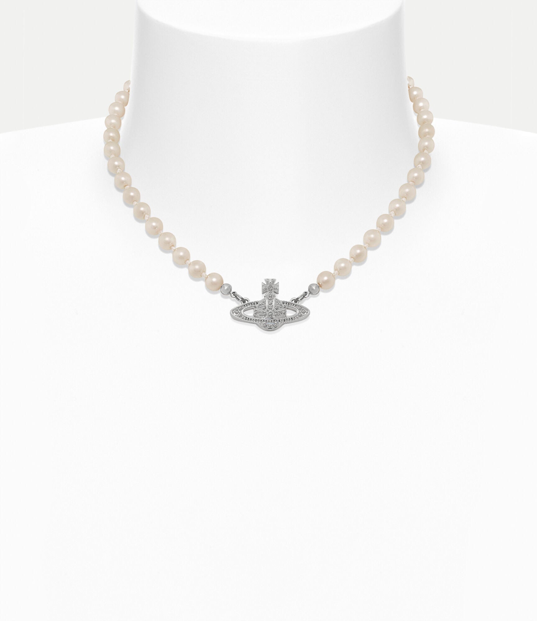 VIVIENNE WESTWOOD Bas Relief Pearl Choker(Mini/Silver)